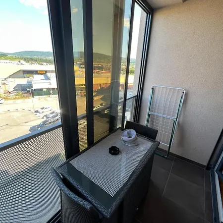 Sunrise Apartament *